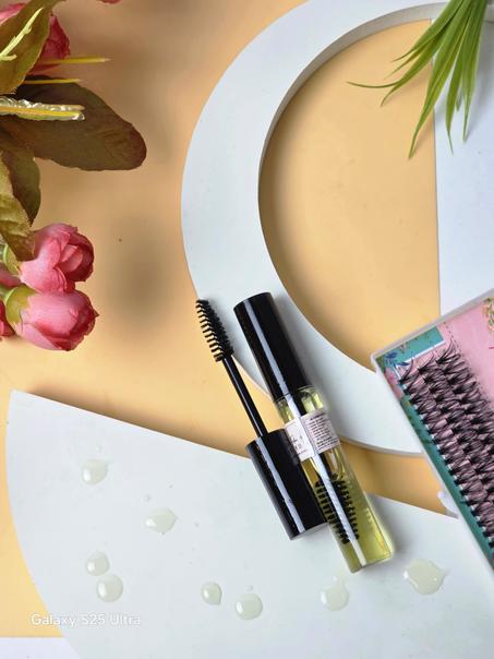 زيت تطويل الرموش