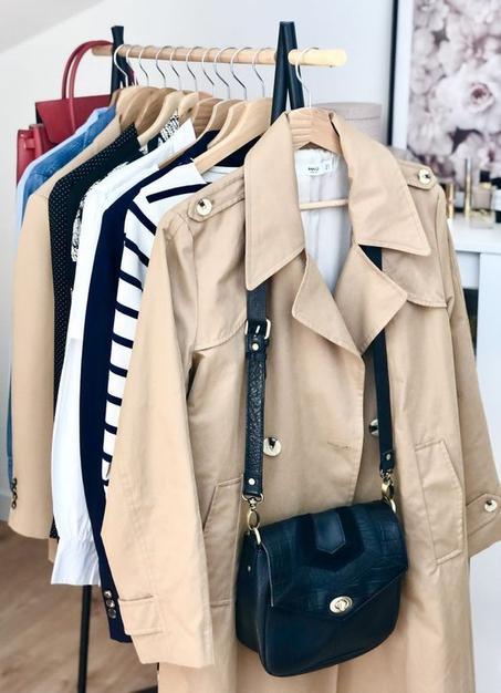 أزياء نسائية