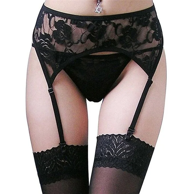 Porte-jarretelle en dentelles + String - Lingerie