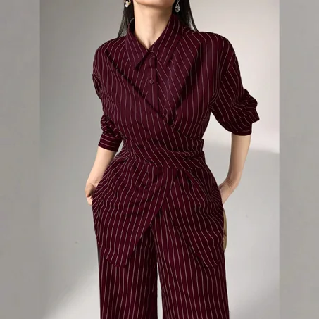 طقم لوفرس جاكيت نسائي صيفي