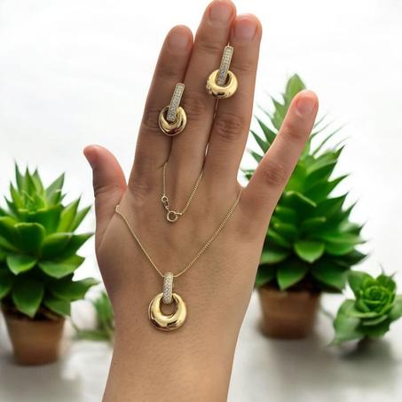 سنسلة مع حلقات