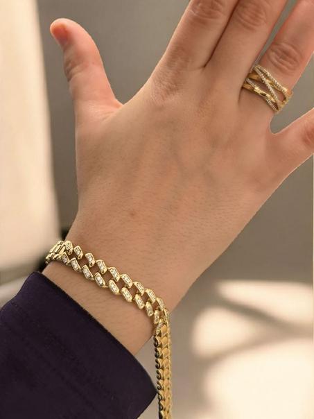 گورميط مع الخاتم