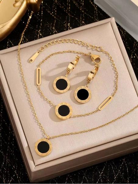 طقم مغربي أنيق