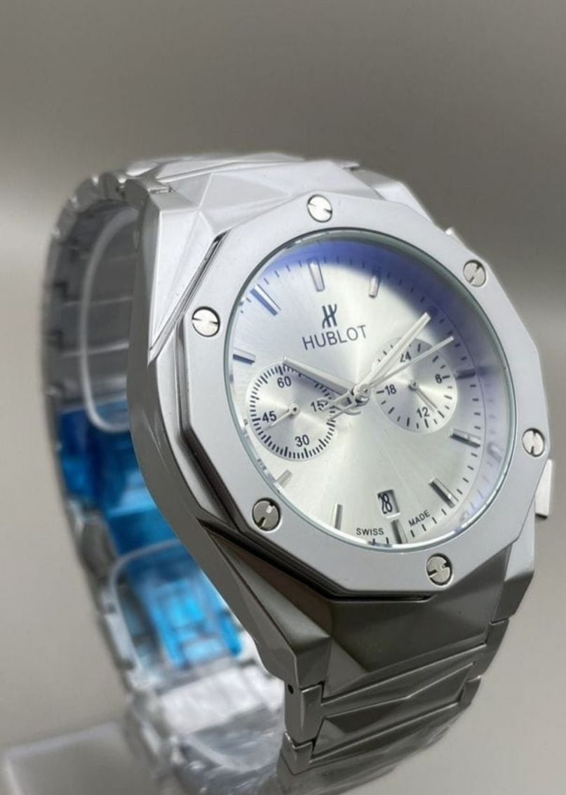 HUBLOT CEINTURE DE FER