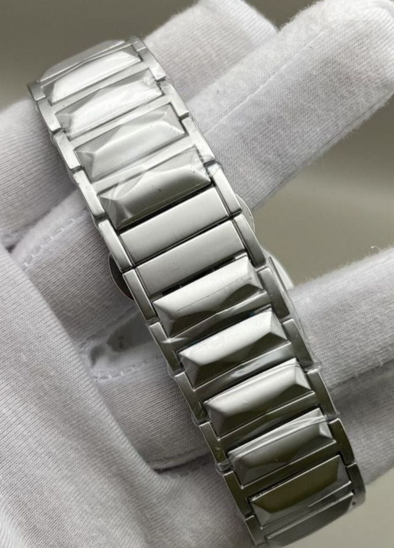 HUBLOT CEINTURE DE FER