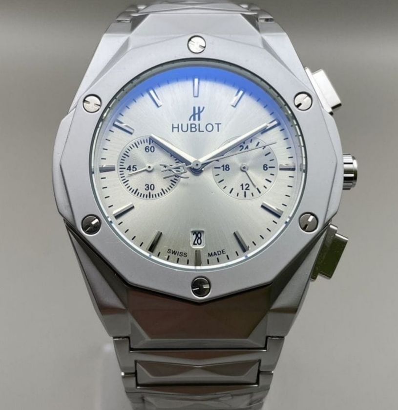 HUBLOT CEINTURE DE FER
