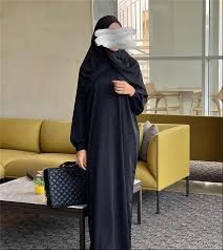 ملابس السباحة