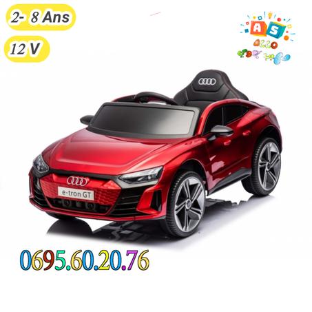 Voiture électrique pour enfant Audi RS E-Tron – Licence – Batterie 12 V 7 Ah et 4 moteurs 2,4 GHz + MP3 + Cuir + Eva (gris)(rouge)