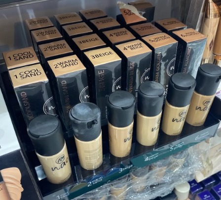 • كريم أساس سائل مقاوم للماء