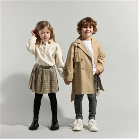 ملابس أطفال