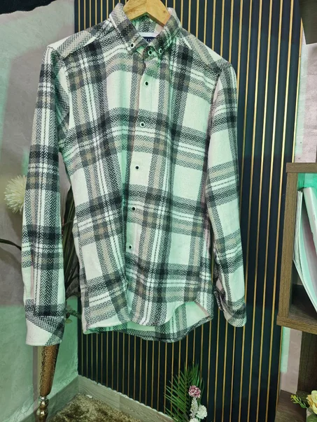 CHEMISE POUR HOMME EN COTTON