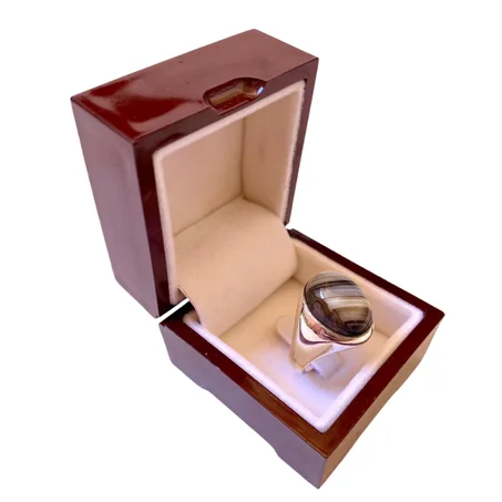 خاتم من فضة وحجر العقيق السليماني