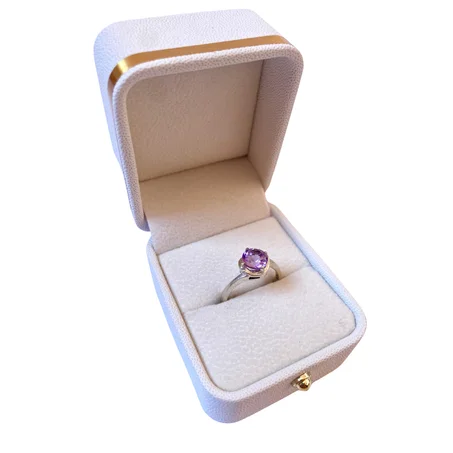 خاتم نقرة وحجر الأميتيست الطبيعي