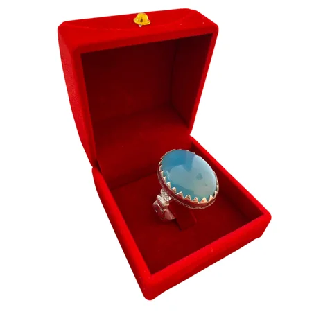 خاتم من فضة وحجر العقيق الطبيعي