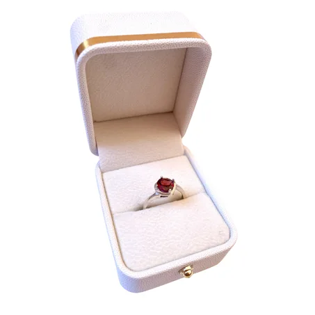 خاتم نقرة وحجر الكارنت الطبيعي