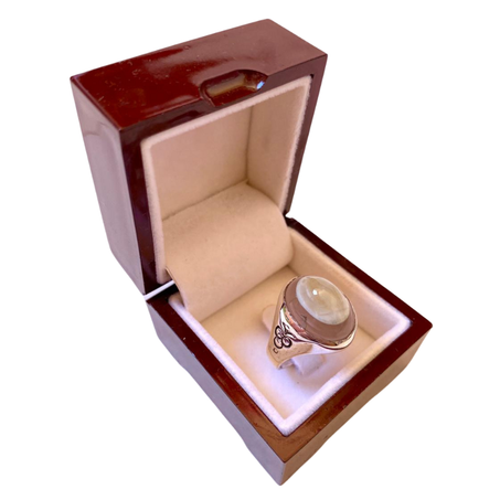 خاتم من فضة وحجر العقيق الداوودي