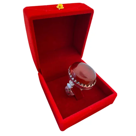 خاتم من فضة وحجر العقيق الطبيعي