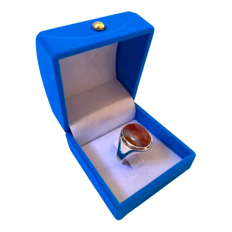 خاتم من فضة  و حجر العقيق الطبيعي