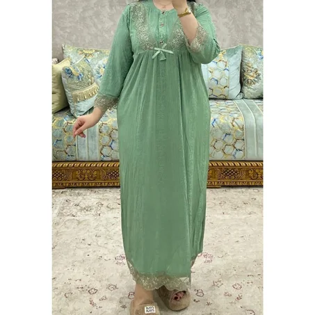 بيجامة بدونتيل