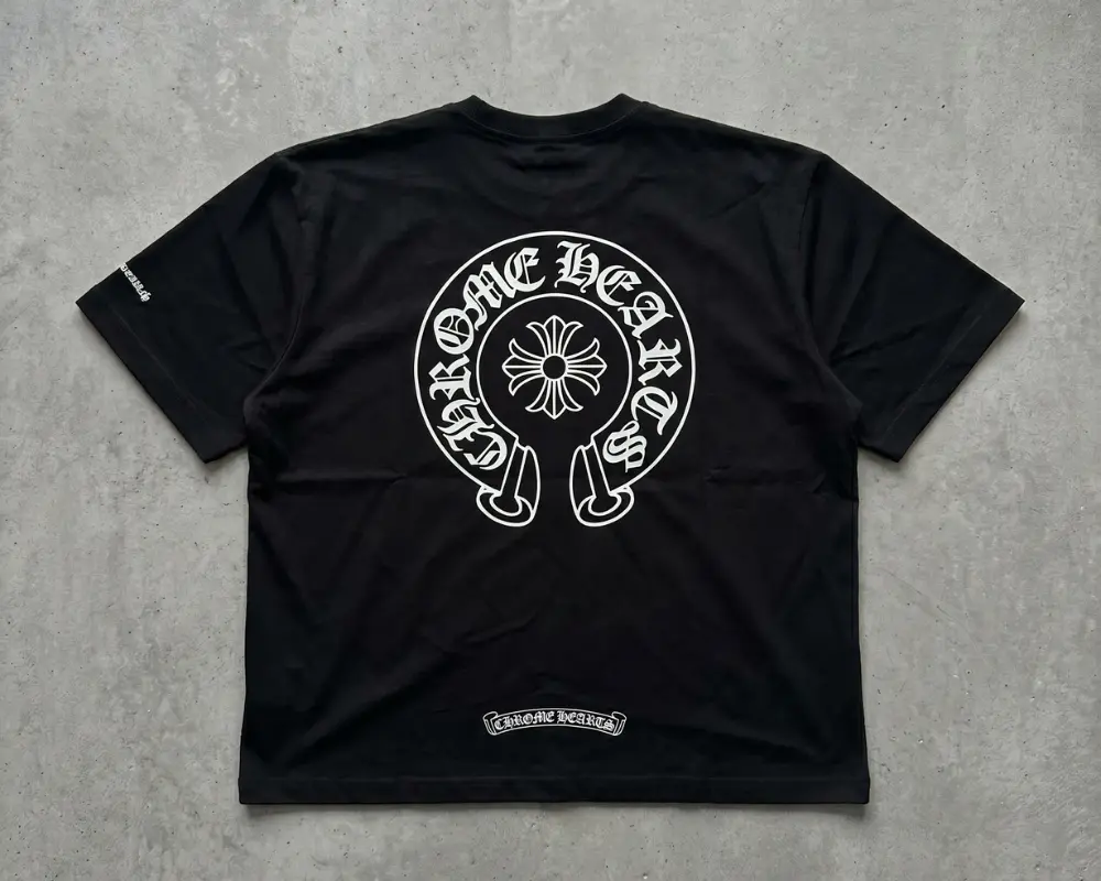 PACK : Chrome Baggy Shorts + T-shirt Noire + Bonnet