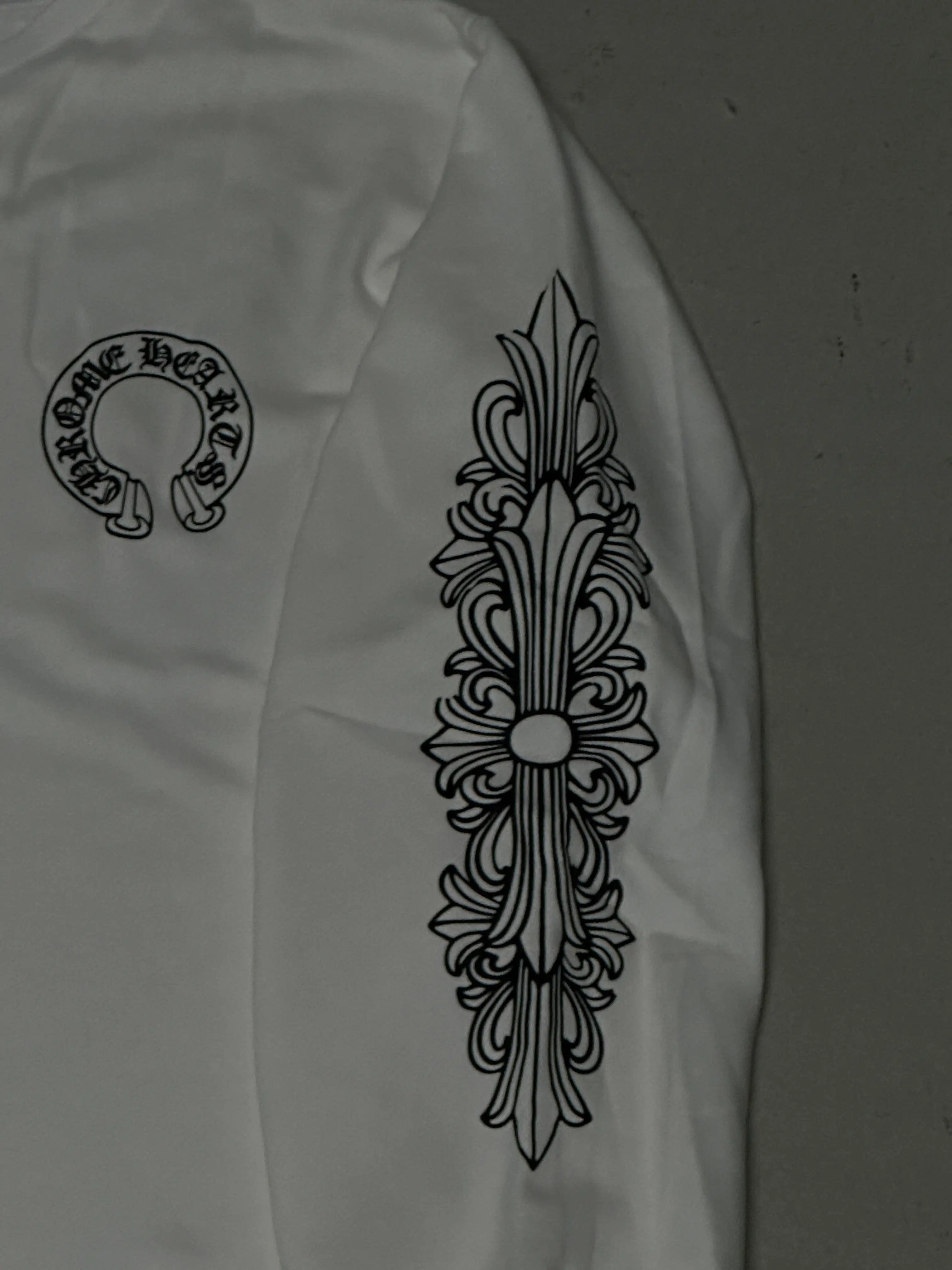 Chrome Pack: White Long Sleeve + Black Baggy Horseshoes