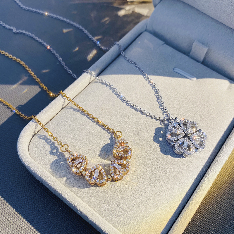 4-heart Magnetic necklace