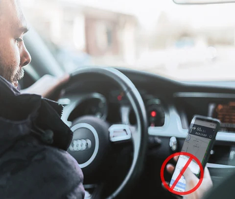 MULTIFUNCTION PHONE HOLDER  حامل هاتف متعدد الوظائف