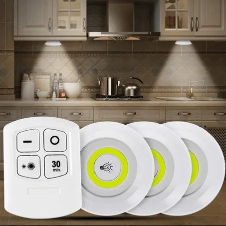 مجموعة من 3 مصابيح LED تعمل بالتحكم عن بعد