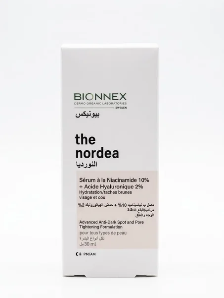 Bionnex The nordea Sérum à la Niacinamide 10% + Acide Hyaluronique 2% hydratation\taches brunes visage et corps 30 ml