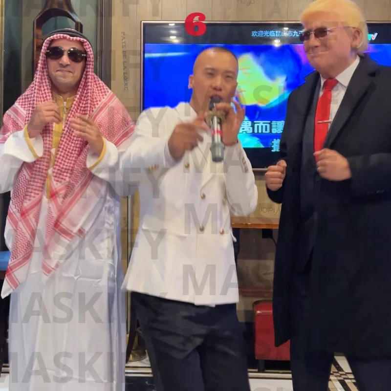 Trump silicone mask simulation