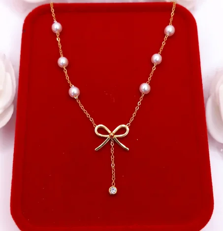 سلسلة عنق من *الأسي*