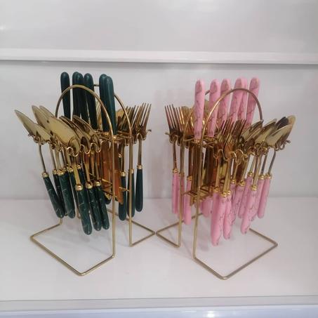 SERVICE DE COUVERTS 24PCS