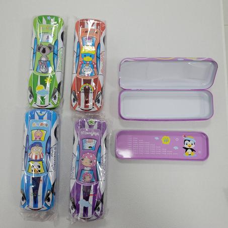 TROUSSE EN MÉTAL EN FORME DE VOITURE