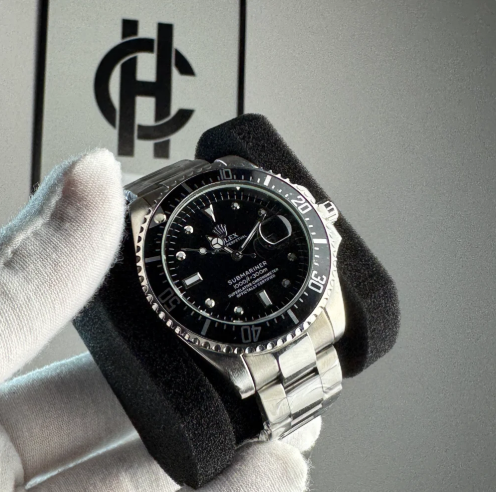 ROLEX - SUBMARINER DATE