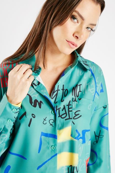 Chemise oversize à imprimé graphique