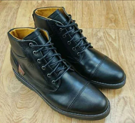 2022 الحذاء الجلدي الشبابي الاكثر مبيعة حاليا