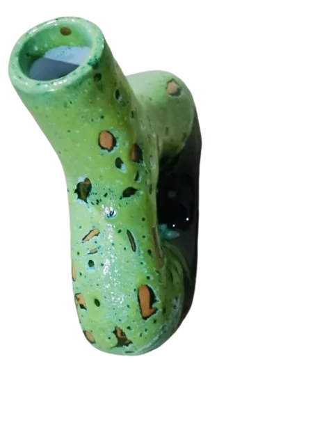 مزهرية فنية فخارية يدوية الصنع بحجم 30 سم / 18 سم ووزن 2 كيلوغرام