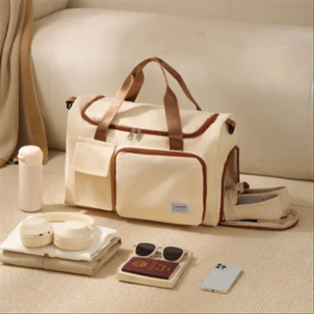 مستلزمات السفر للنساء