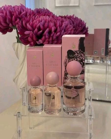 مجموعة ميس لافيرن