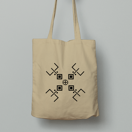 "tote bag بزخرفة أمازيغية – لمسة أصيلة بأناقة مميزة"