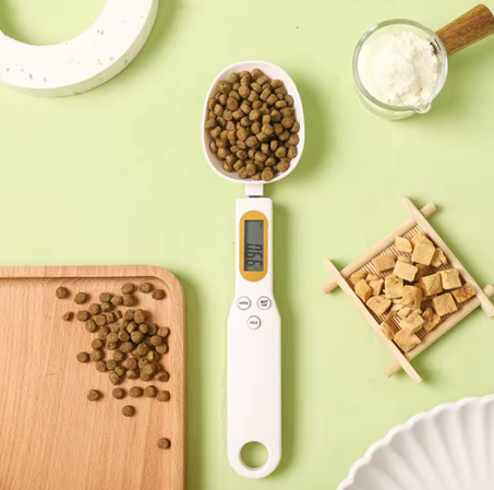 ميزان الملعقة الرقمي – الدقة في متناول يدك!