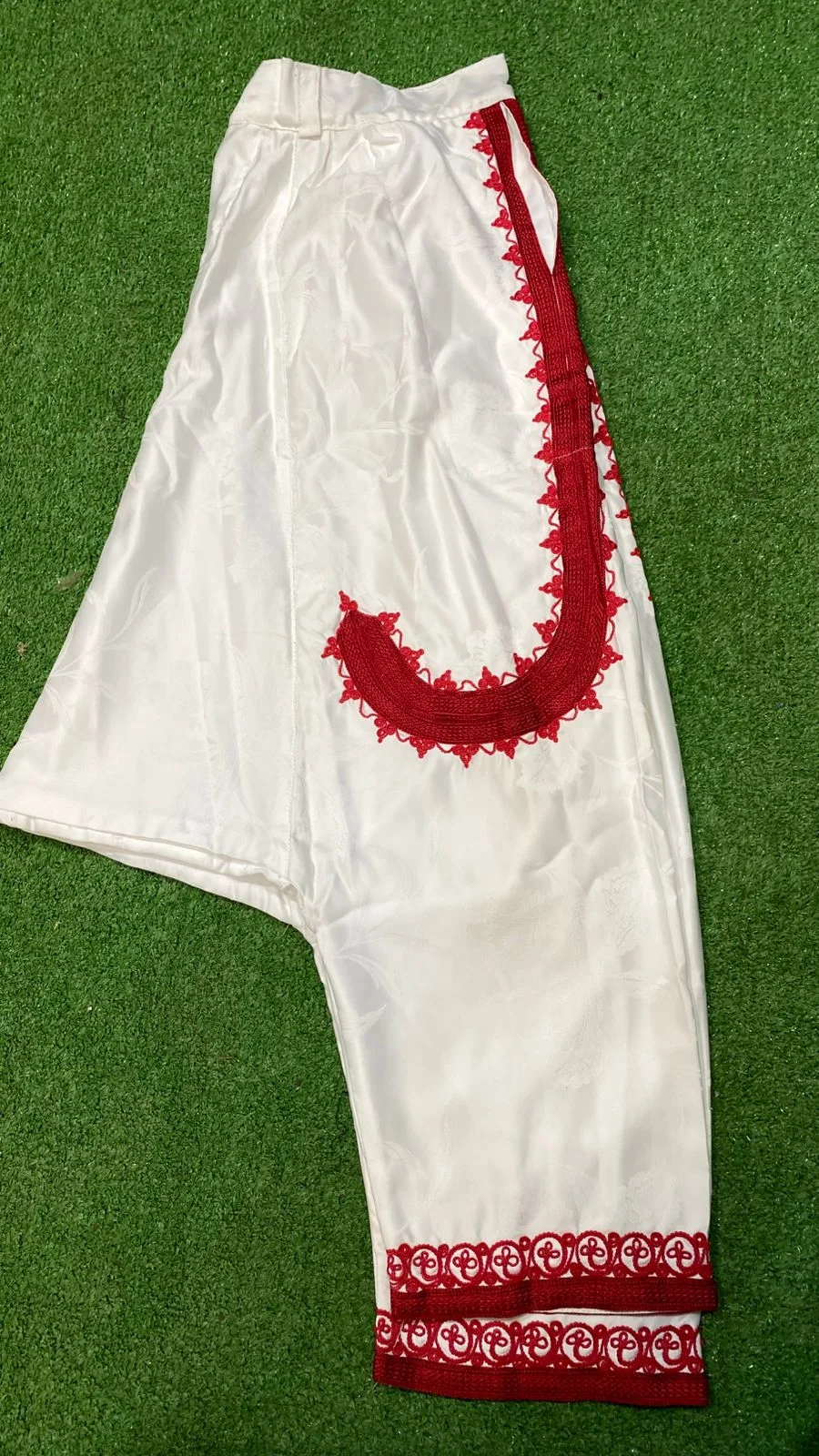 سروال قندريسي