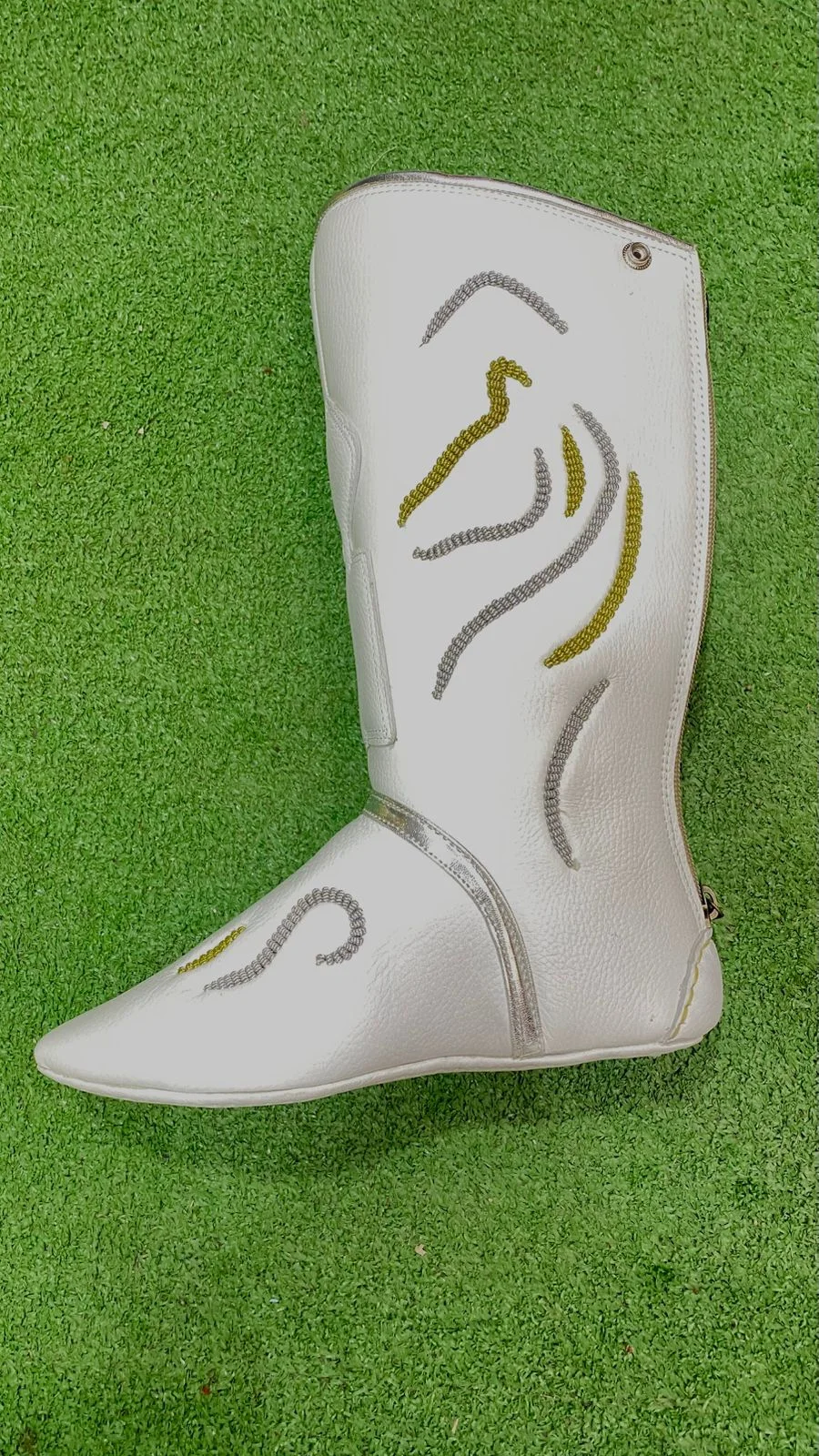 بوت تماك التقليدي