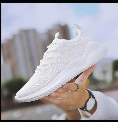 حذاء للنساء