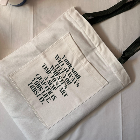 Tote bag