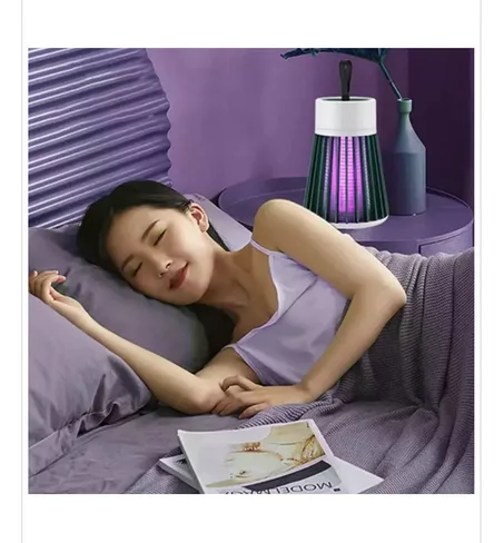 مصباح محمول مبيد للبعوض، يوفر حلاً فعّالًا للتخلص من الحشرات بكفاءة وبتصميم مريح للاستخدام.