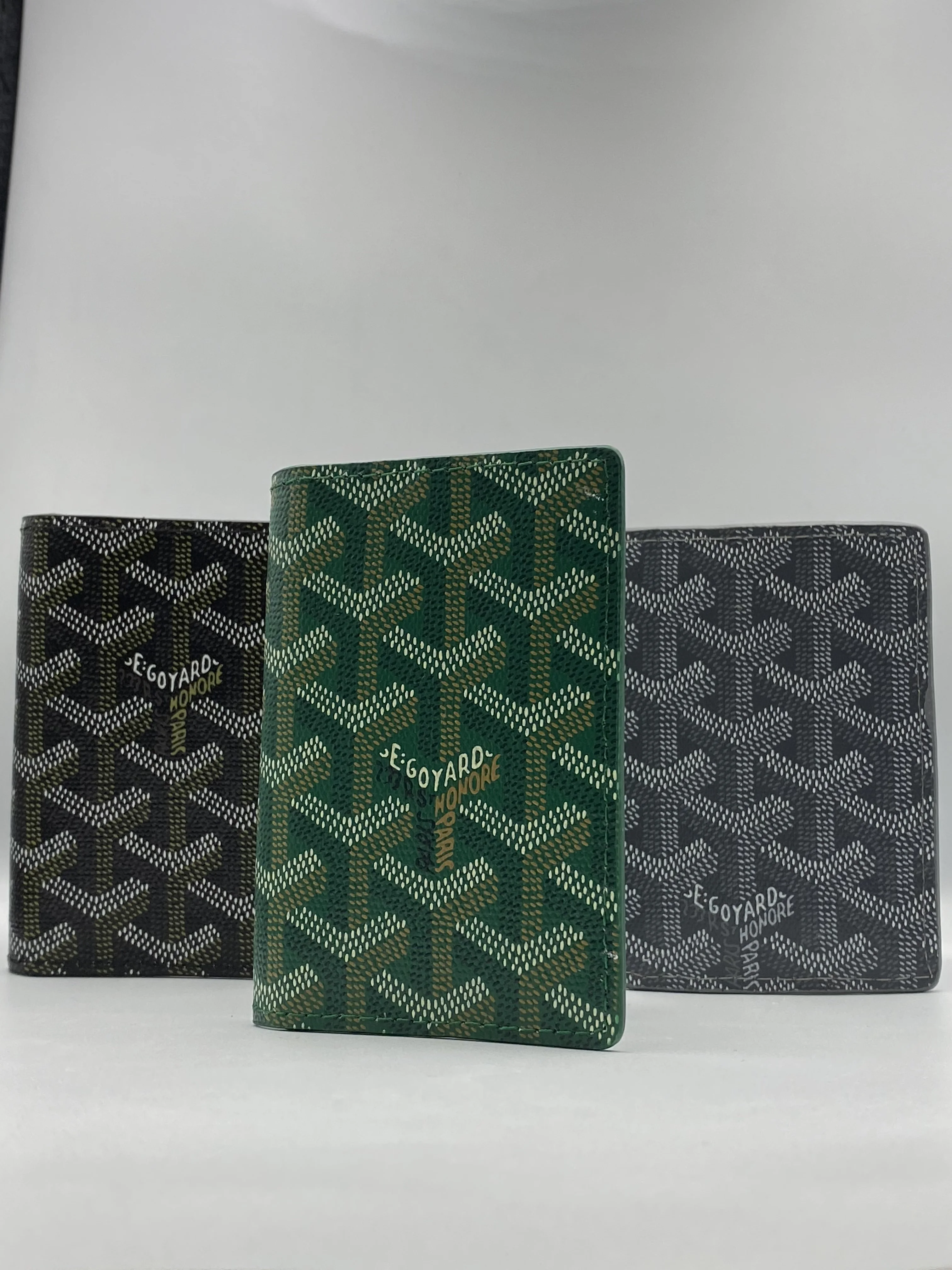 Porte-Cartes Vertical Élégance – Vert Signature
