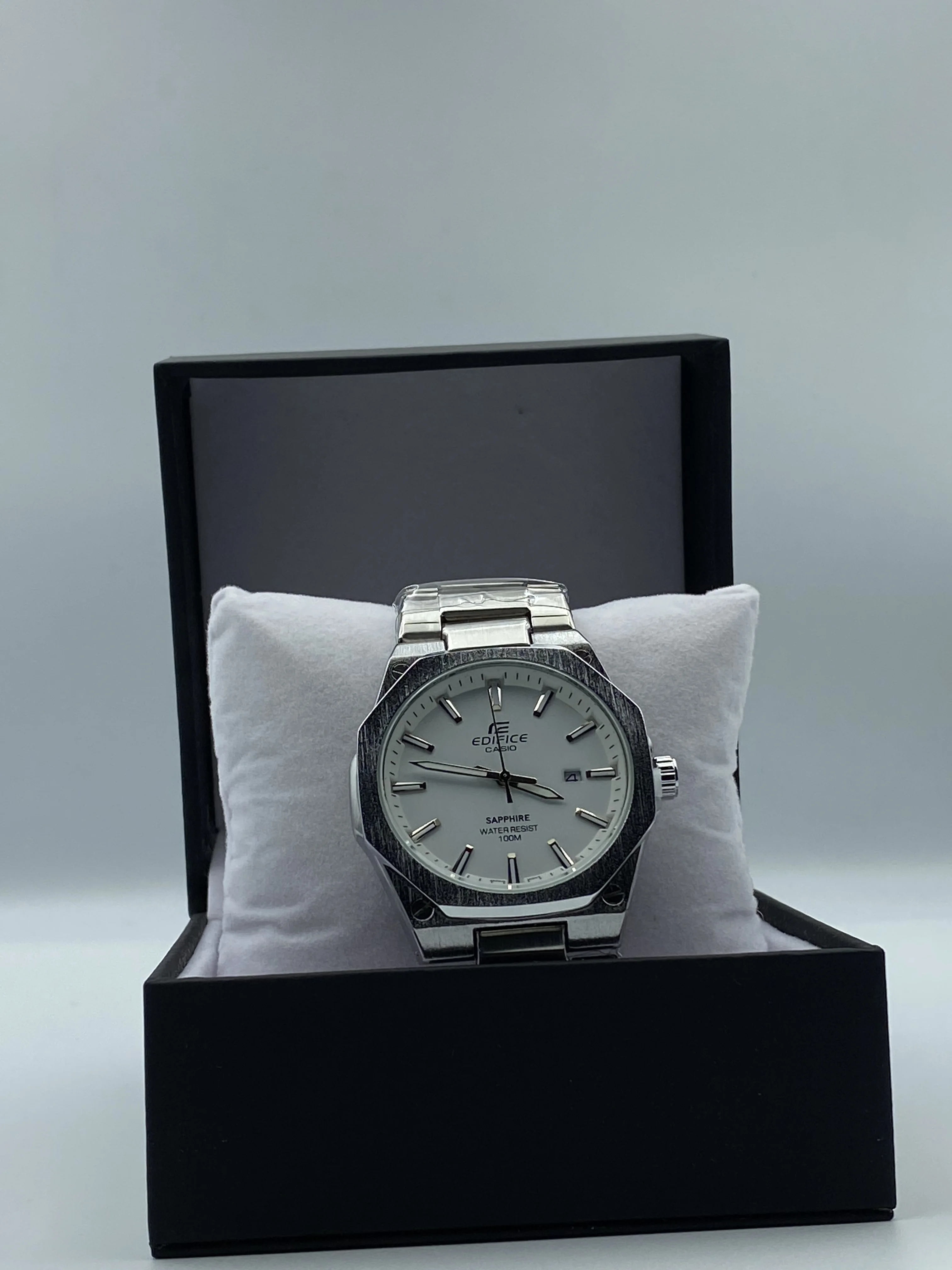 Montre Élégance Acier – Collection Classique