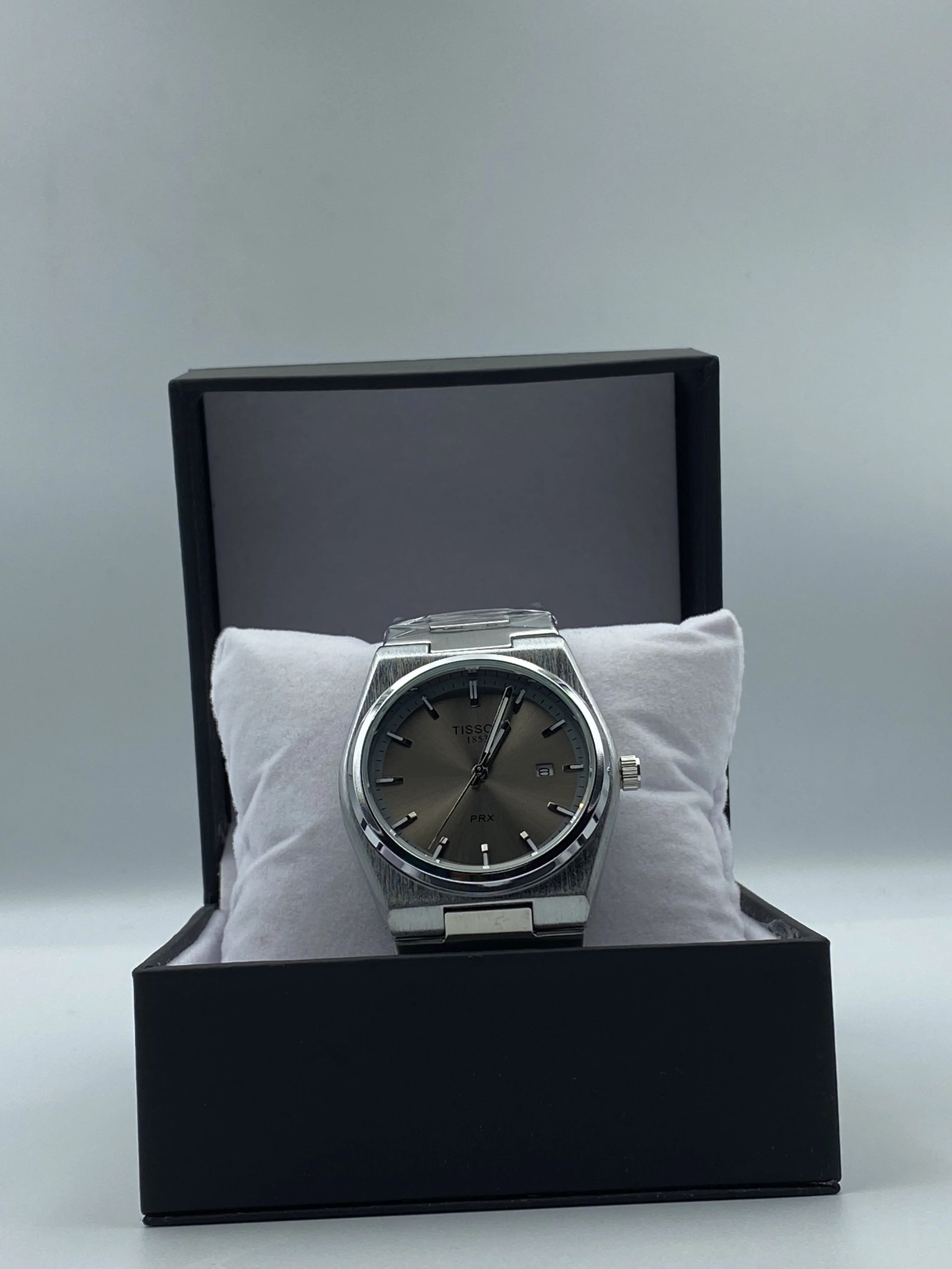 Montre Élégance Acier – Cadran Noir