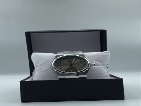 Montre Élégance Acier – Cadran Noir